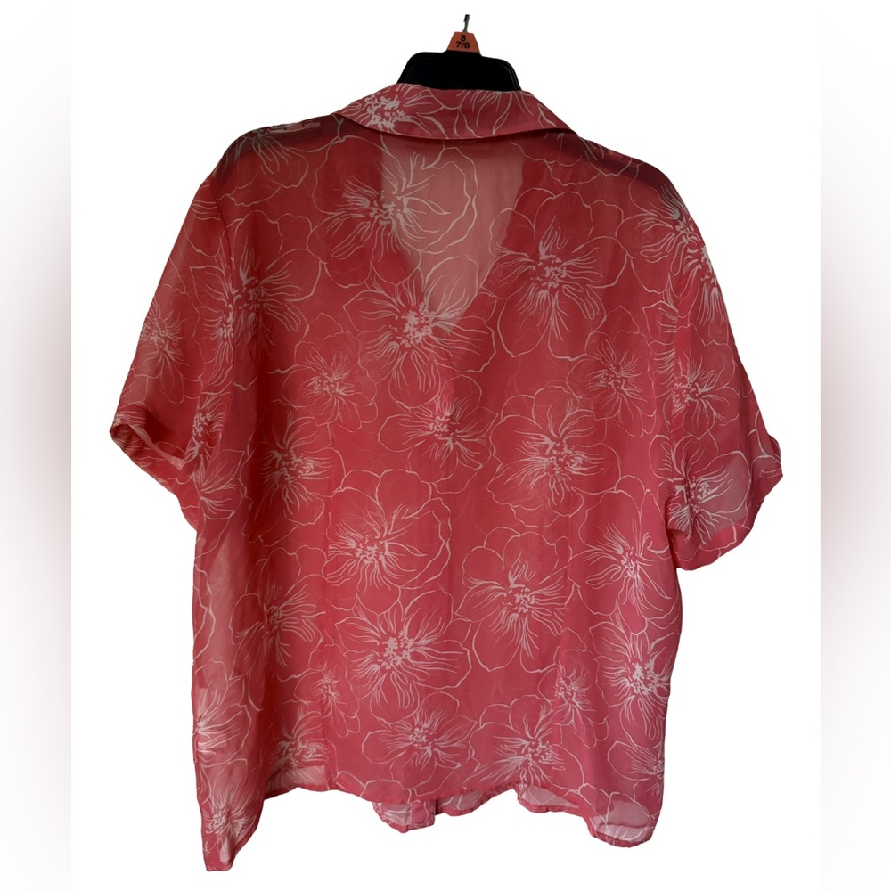 Croft & Borrow Women’s Top - Picture 3 of 3